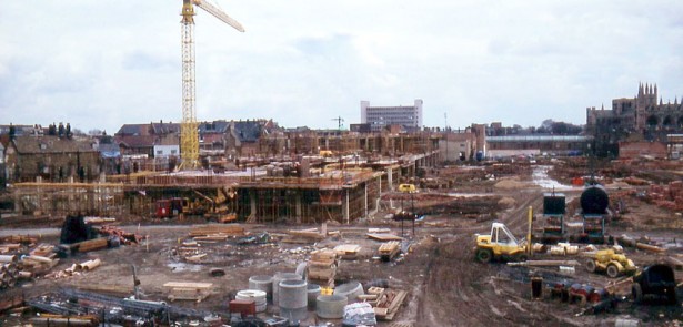 Building-of-Queensgate-DECEMBER-1978-pic-by-FYO-volunteer-Graham-Wade