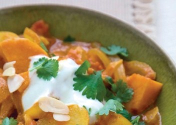 Pepper and potato curry