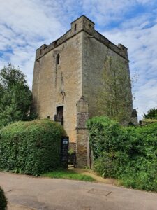 Longthorpe Tower